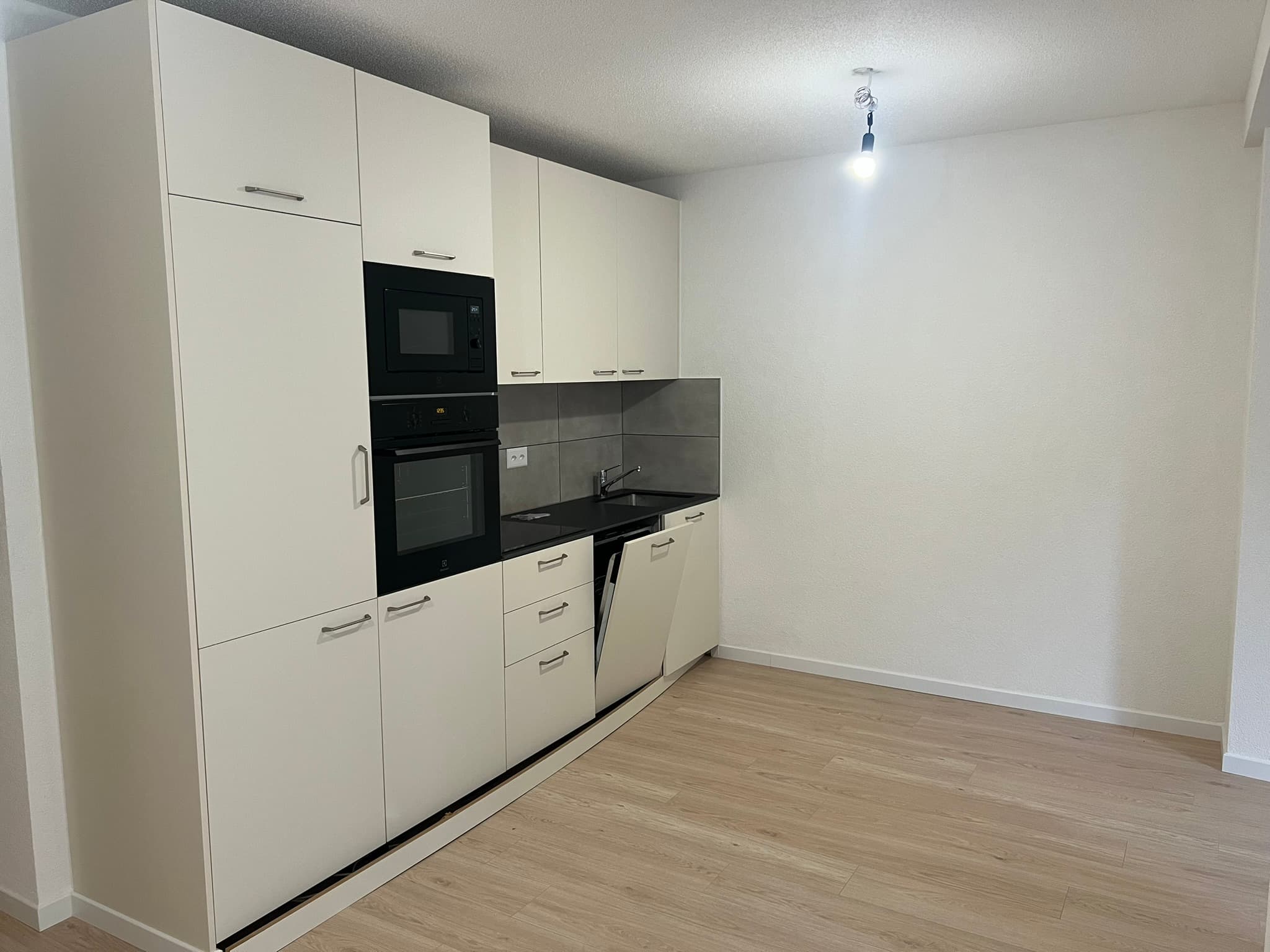 Delémont - appartement renové de 2.5 pièces